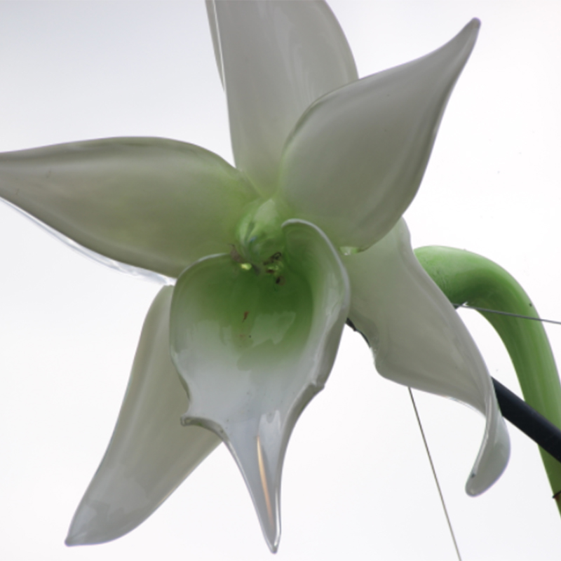 Outdoor Flower Glass Lamp