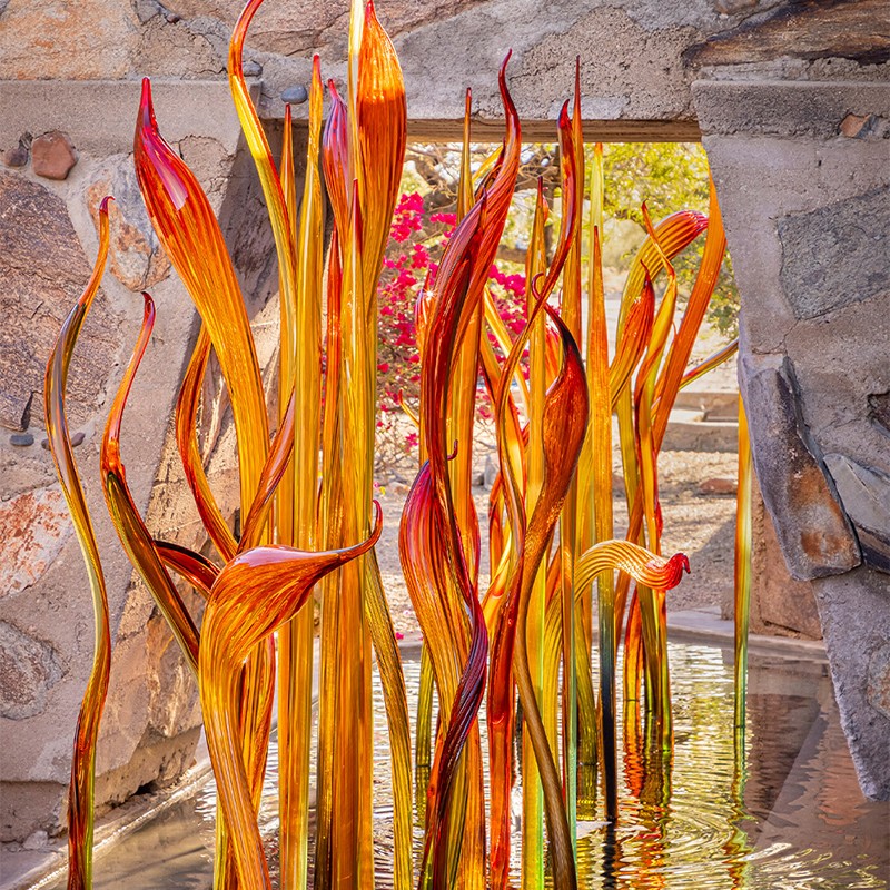 Curved Glass Lamp
