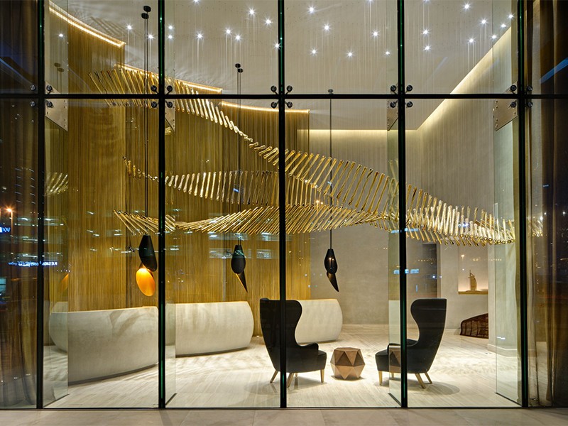 Renaissance Downtown Hotel