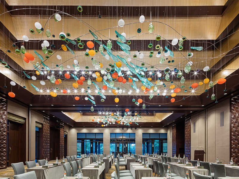 The Ritz-Carlton Hotel 