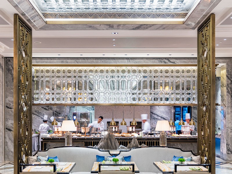 Wanda Reign on the Bund Hotel 